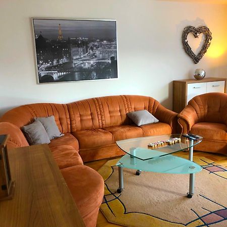 Ferienwohnungen / Ferienhaus Adelsried Екстер'єр фото