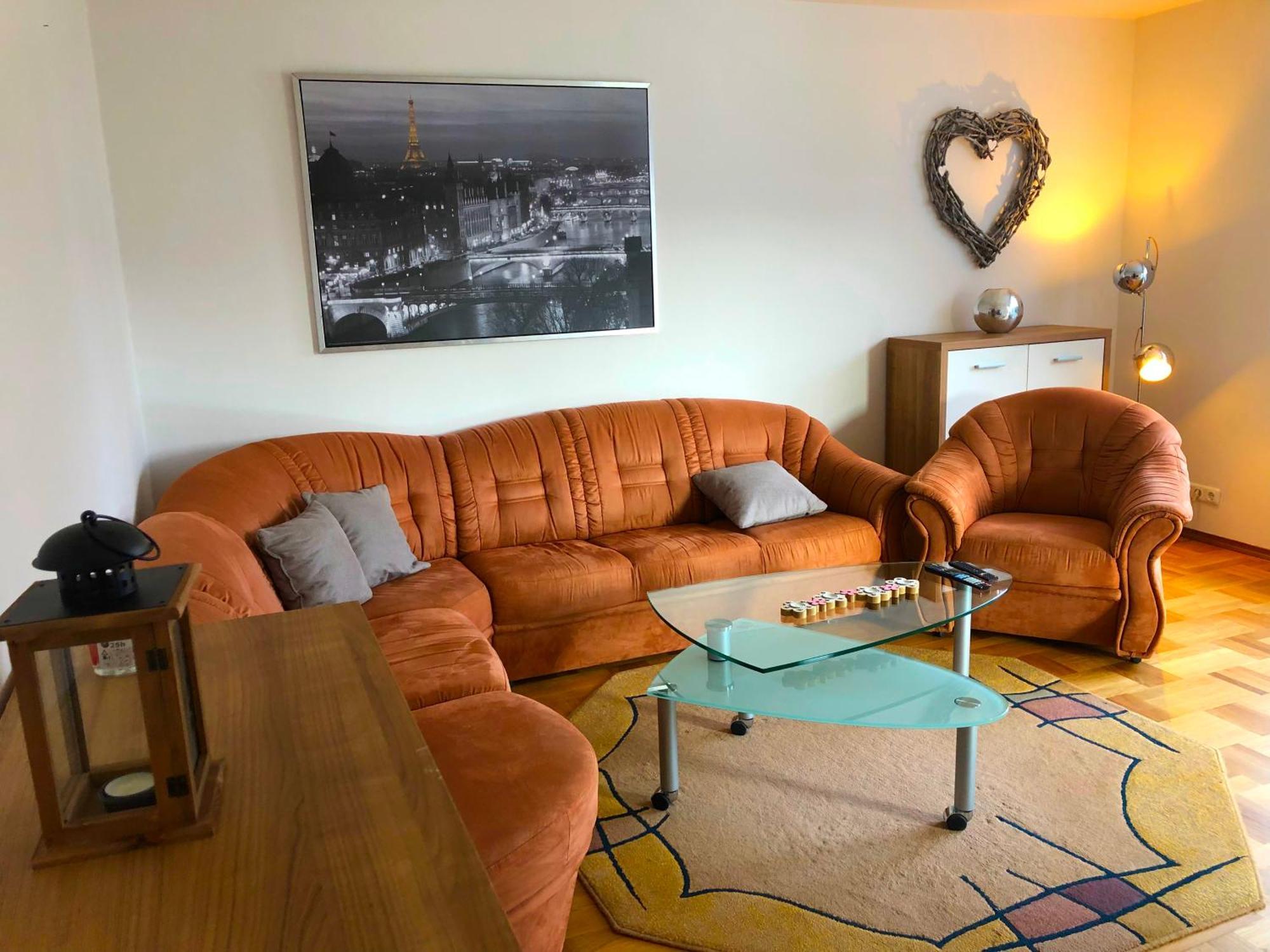 Ferienwohnungen / Ferienhaus Adelsried Екстер'єр фото