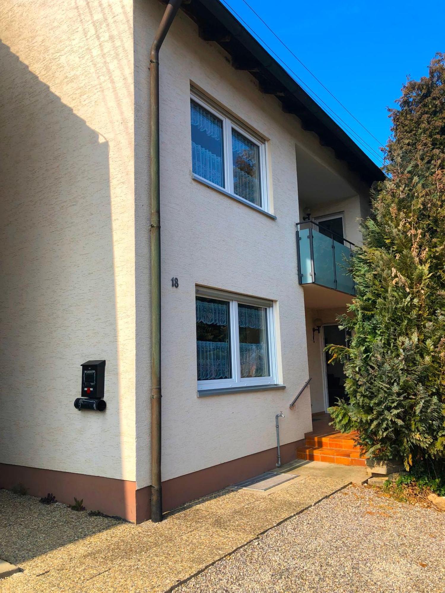 Ferienwohnungen / Ferienhaus Adelsried Екстер'єр фото