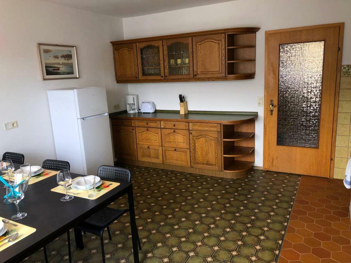 Ferienwohnungen / Ferienhaus Adelsried Екстер'єр фото